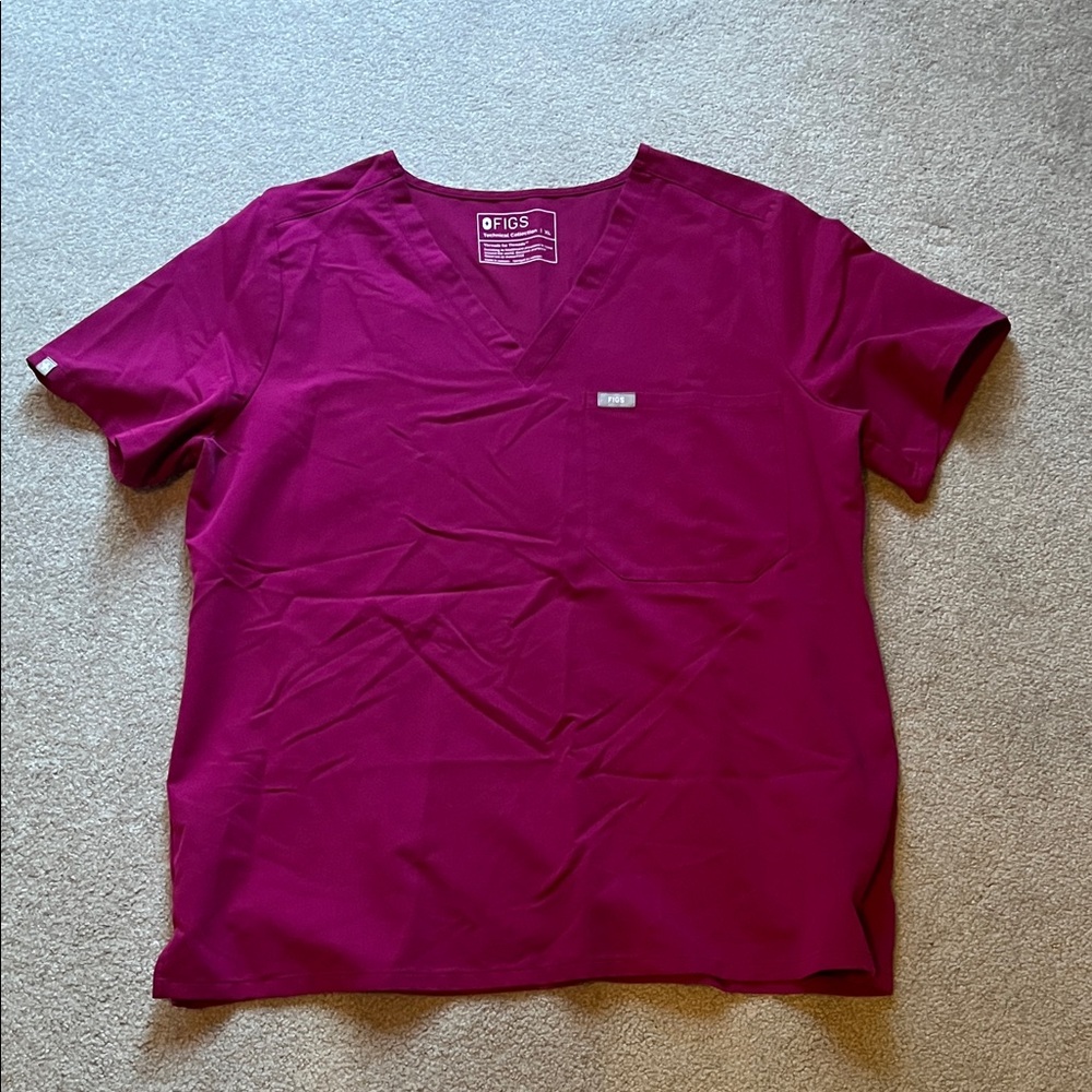Figs Women's Top in Magenta